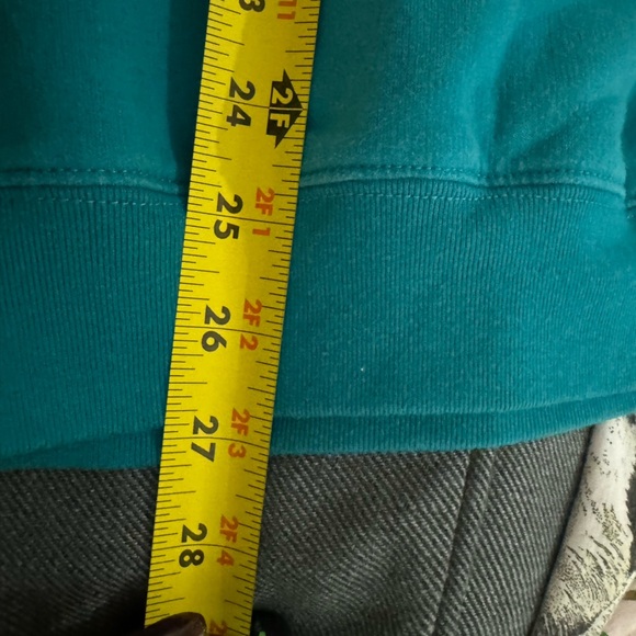 VTG Winter Themed Embroidered Gazebo Garden Grannycore Oversized Sweatshirt 1X - Picture 9 of 11